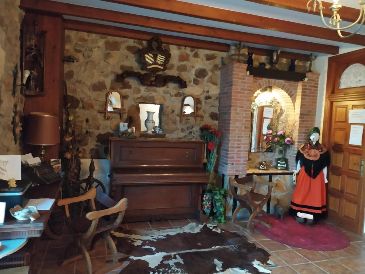 Posada De Sena 外观 照片
